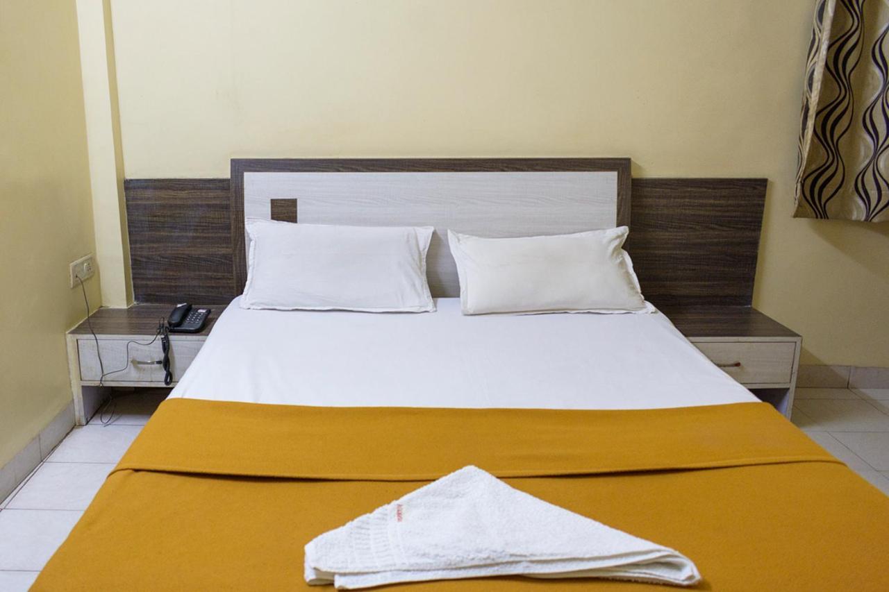 Mukesh Residency Hotel